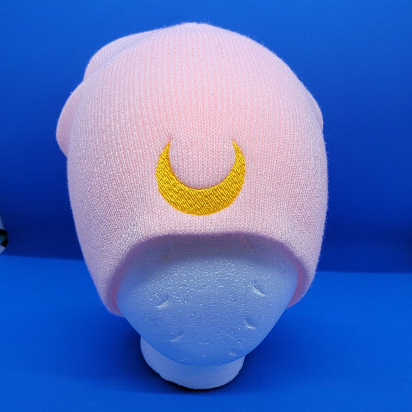 LUNA CRESCENT MOON Beanie