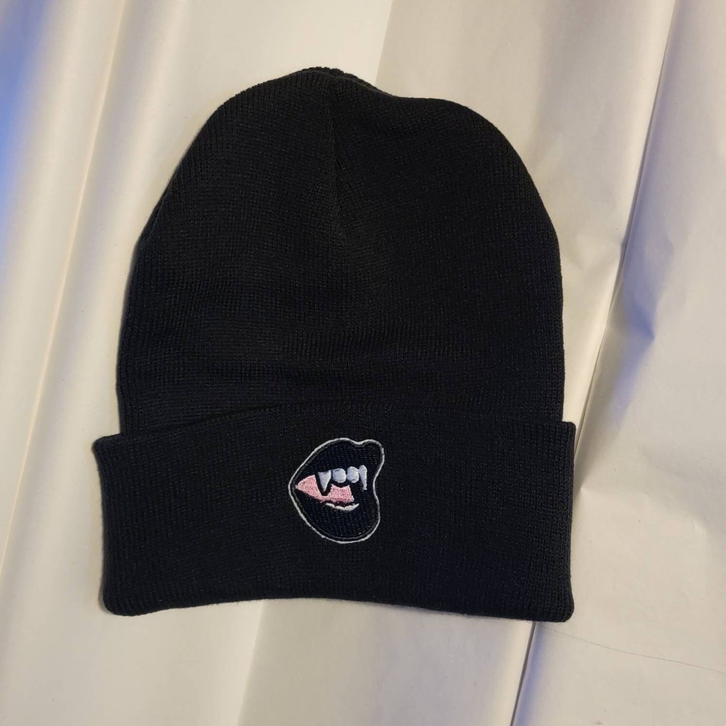 Vampire Lips Beanie